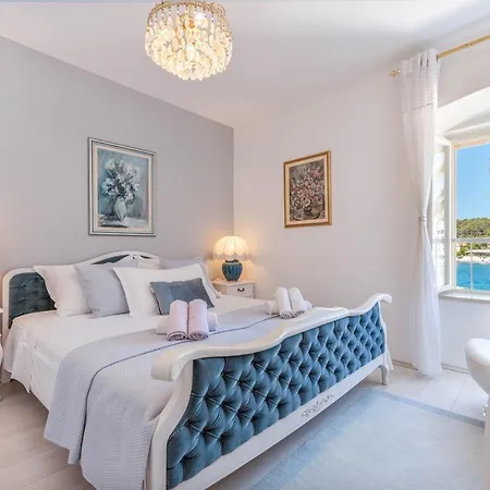 아파트 Apartment Rosana - In Port Of Hvar *