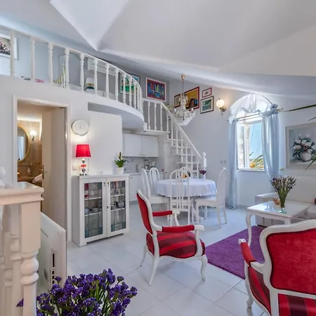 Apartment Rosana - In Port Of Hvar *