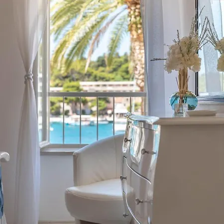 Apartment Rosana - In Port Of Hvar 아파트