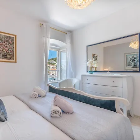 아파트 Apartment Rosana - In Port Of Hvar *