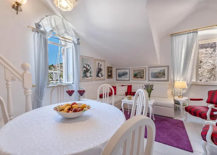 Rosana - In Port Of Hvar * Hvar Town