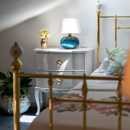 Rosana - Zf Hvar * Hvar Town