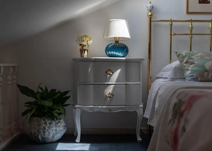 Rosana - In Port Of Hvar * Hvar Town