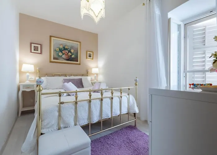 Rosana - In Port Of Hvar Hvar Town